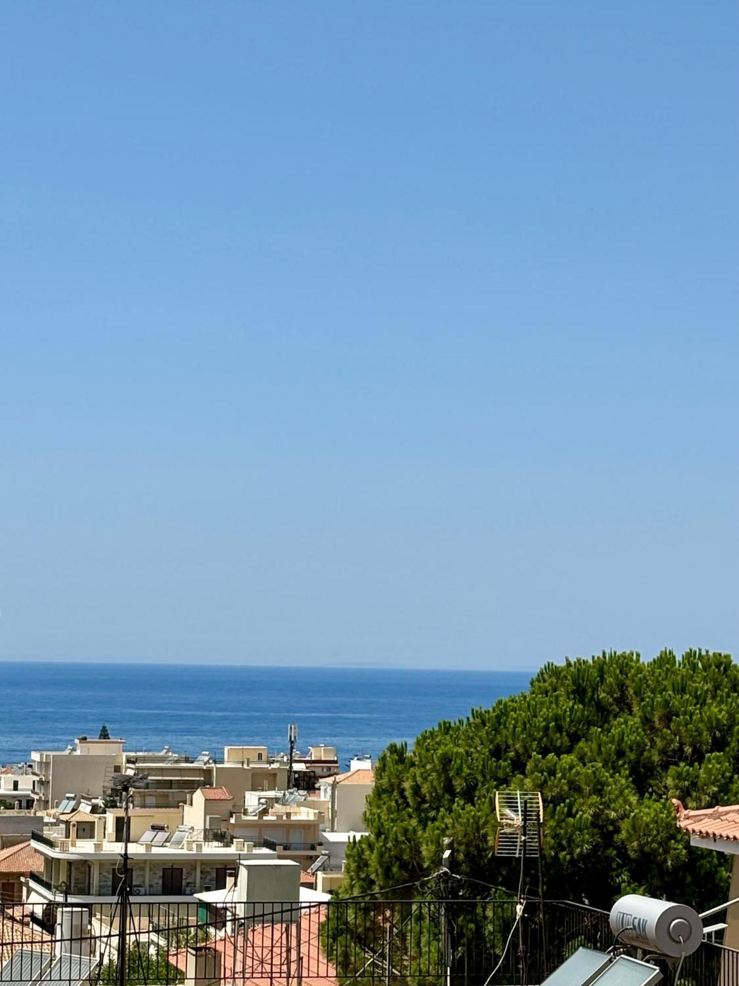 "Twin Apartments" In Kyparissia Exterior photo